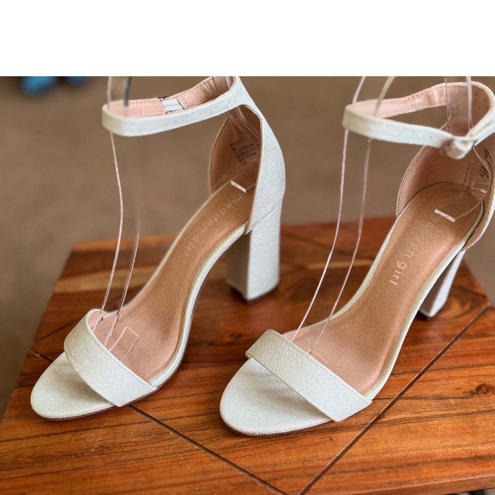 Madden Girl Beelaa-G Mint Glitter Block Heel Ankle Strap Sandals‎ Size 6 NWB